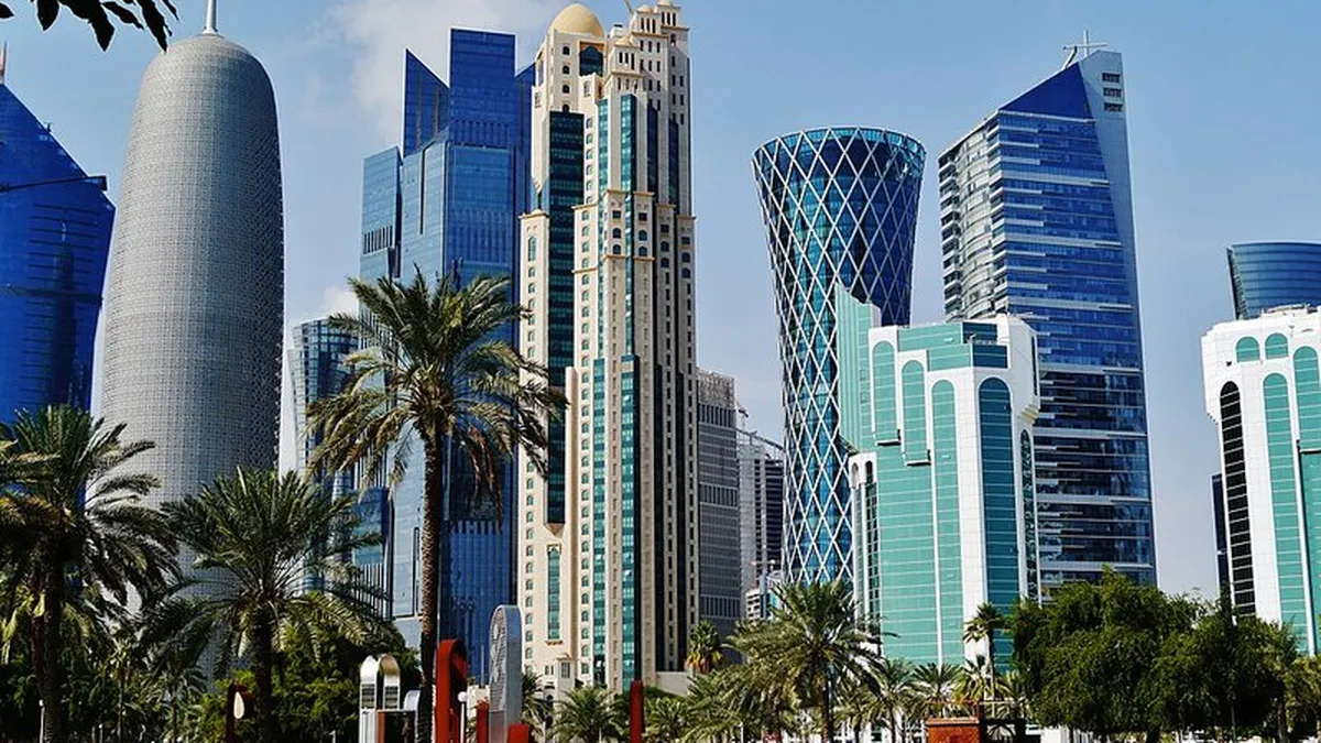 Iranian Missiles Strike Qatar Gas Complex in Gulf Escalation
