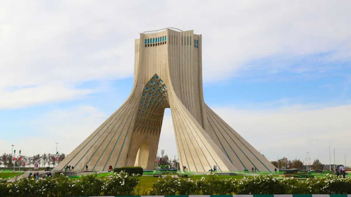 Iran police shoot at Tehran New Year party