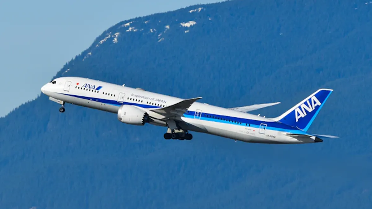 Israeli Airlines Evacuate Operations as Iran War Disrupts